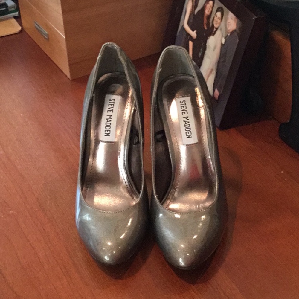 Steve Madden silver High heels
